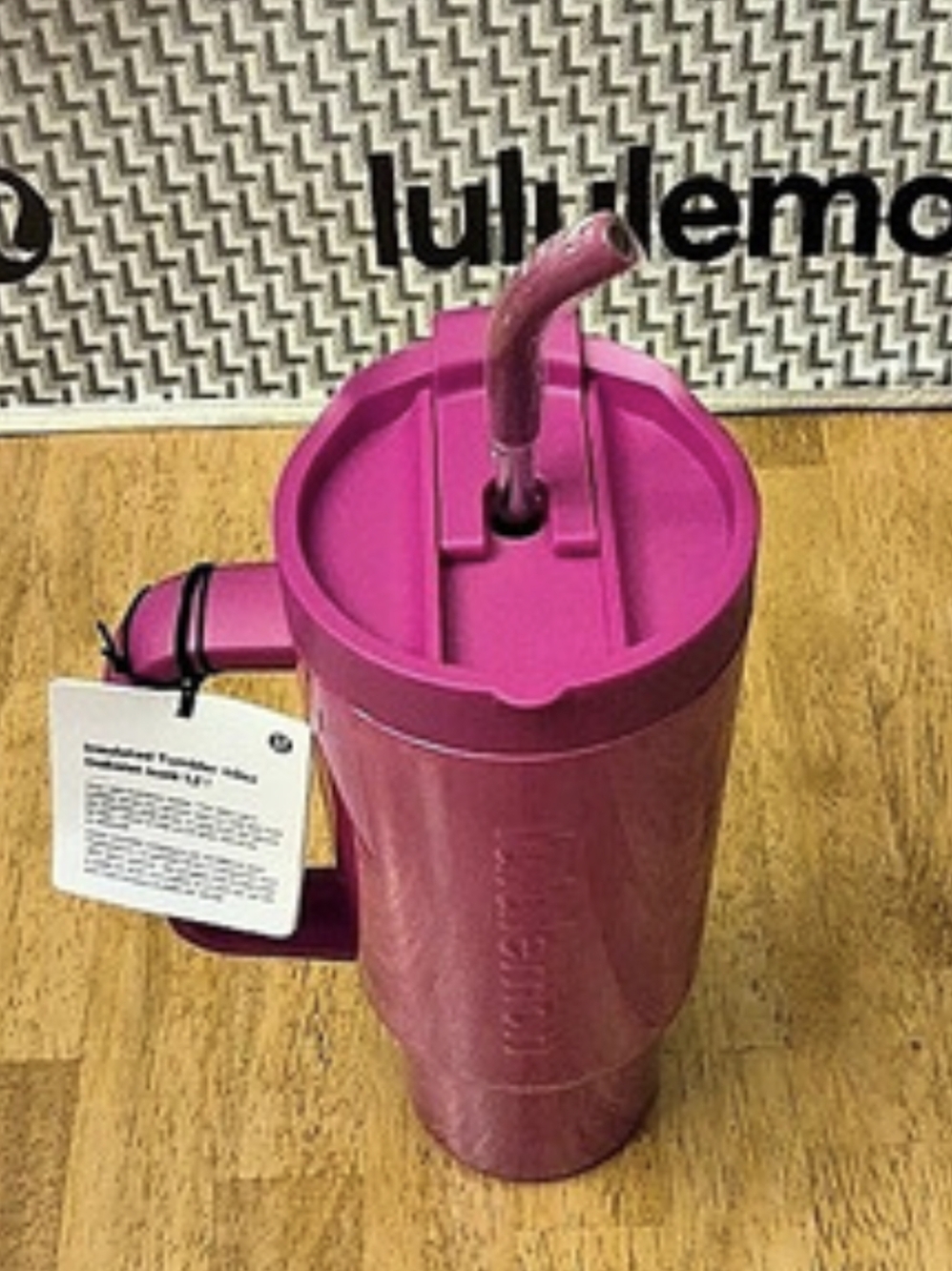 Lululemon Insulated Tumbler 40oz Pink Flare NWT Double Walled Padded Straw - Picture 4 of 6